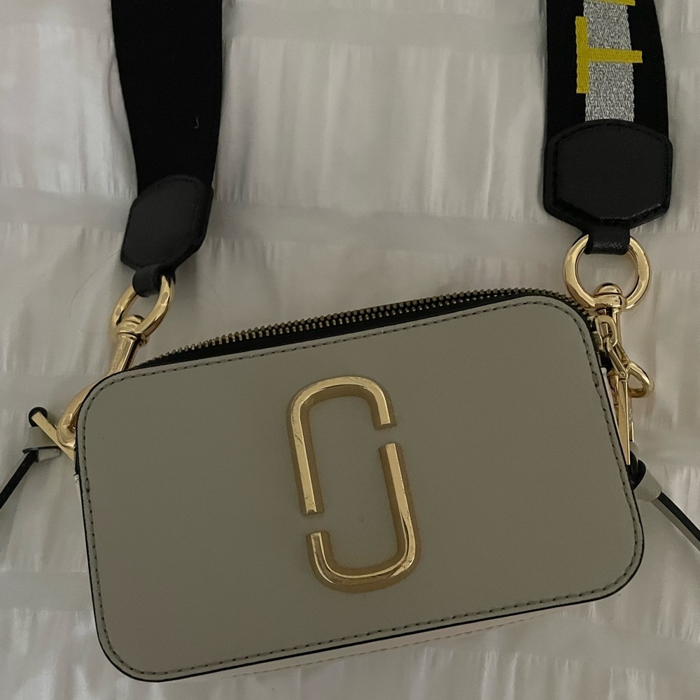 Marc Jacobs Snapshot purse w/ strap
